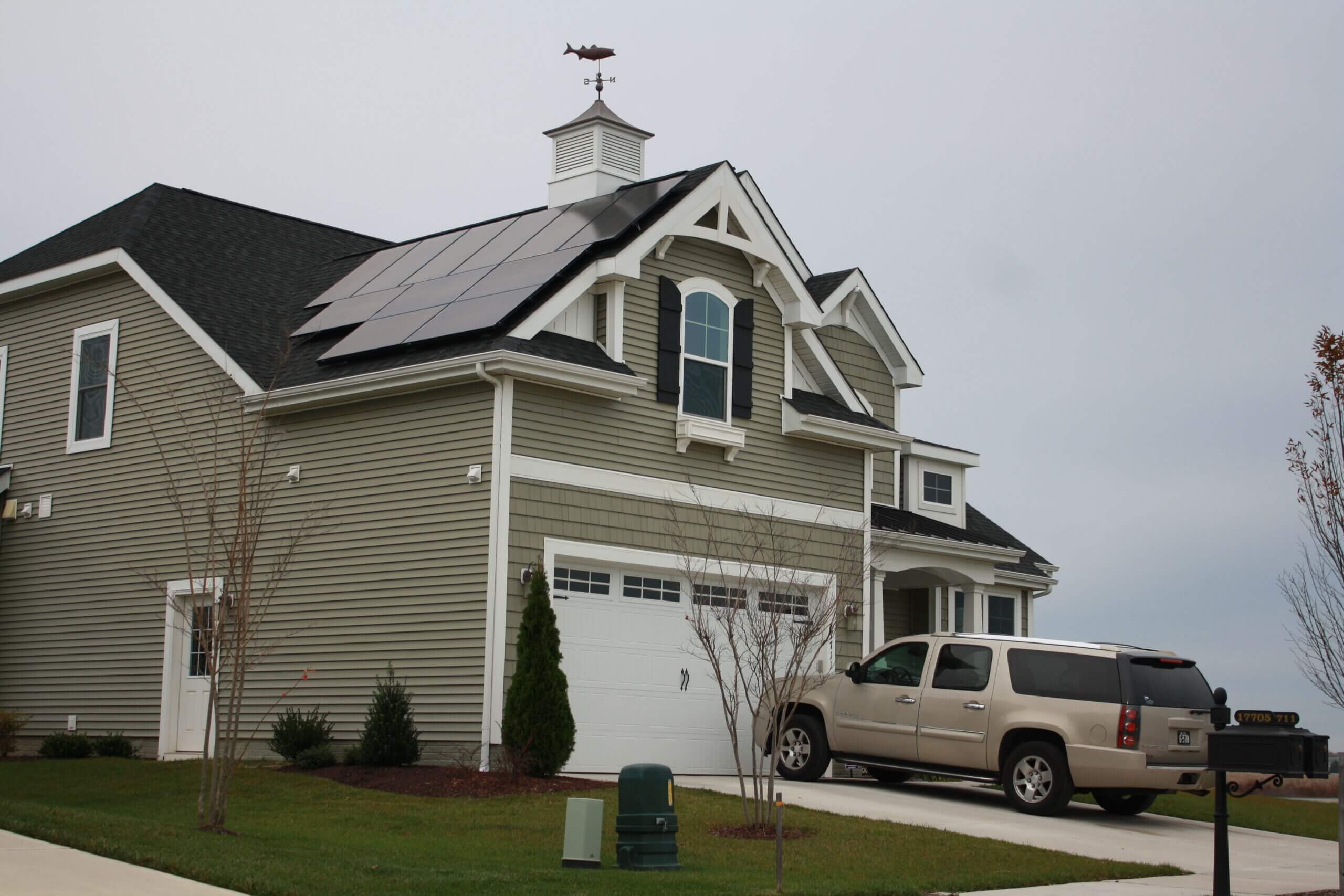 Residential home with Boviet solar panel PV modules